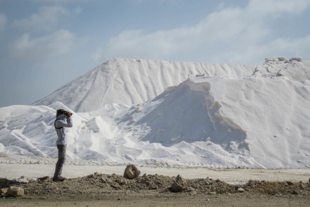 Fernando Simal braves harsh conditions at the Cargill salt ponds in Bonaire.