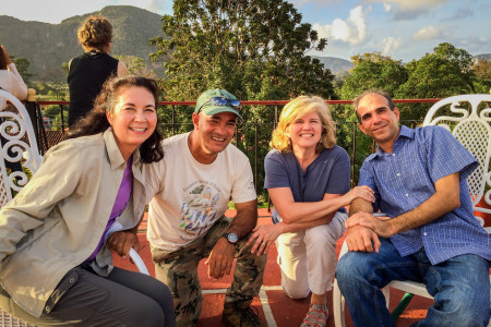 Lisa, Ernesto, Jennifer and Nils at Viñales Valley. 