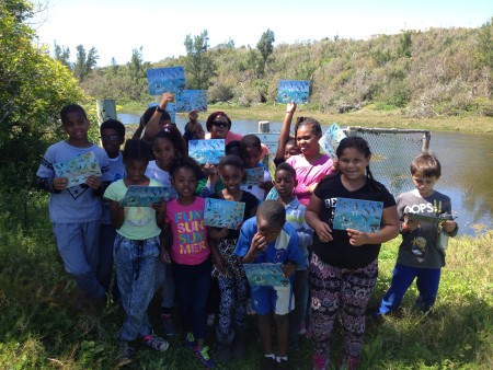 Bermuda youth enjoying a field trip with the new Birds of Bermuda identification cards. (photo by Andrew Dobson)