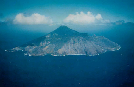 An aerial view of Saba after the hurricanes in the late 1990s. (Photo by Mandy McGehee)