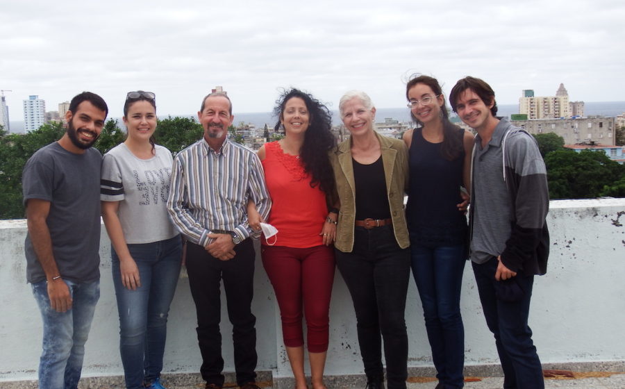 group photo - Bird Ecology Group, University of Havana, Cuba