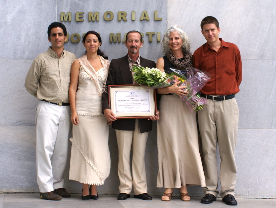 group photo: The Bird Ecology Group after receiving the National Environment Award from the Cuban government.
